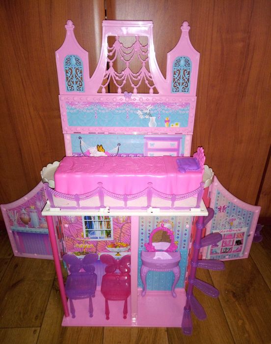 Składany domek dla lalki Barbie Pałac Barbie Mariposa