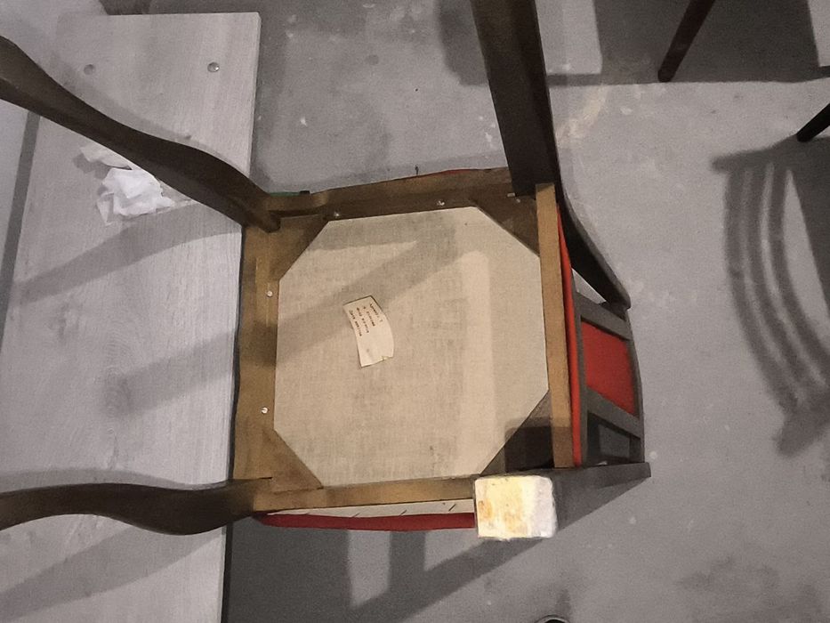 Комплект стульев деревянных