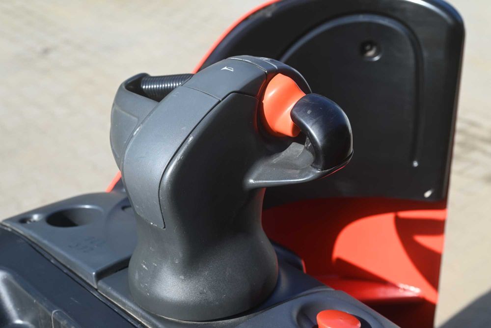 Paleciak elektryczny Linde T20 SP Rydwan 2020 rok 500Ah FHP 467