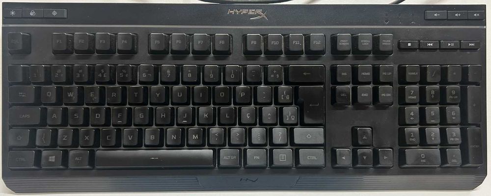 Teclado HyperX Alloy Core RGB