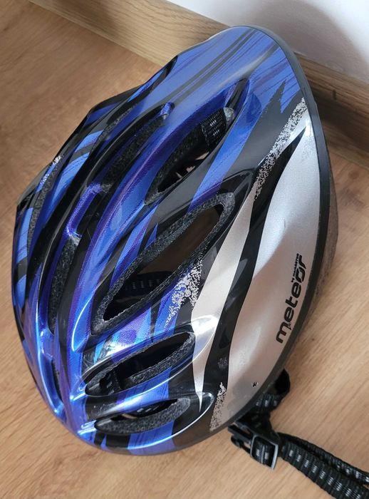 Fotelik rowerowy BABY GUARD + kask gratis