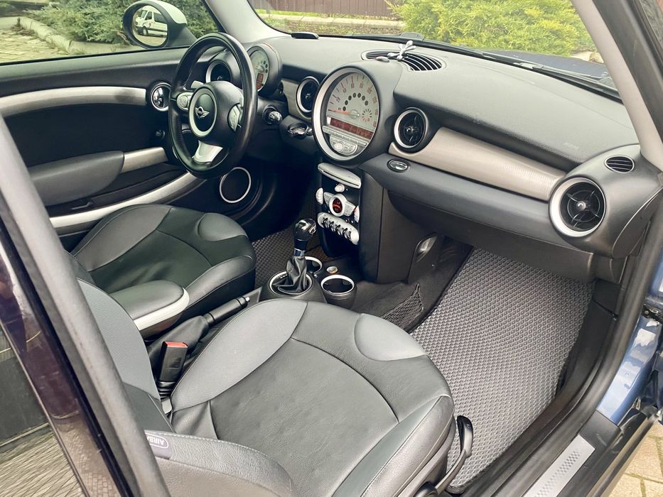 Mini Cooper S AVTOMAT