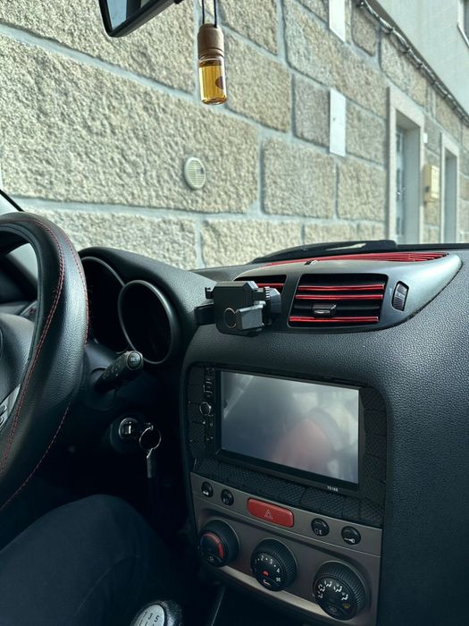 Alfa romeo 147 tspark