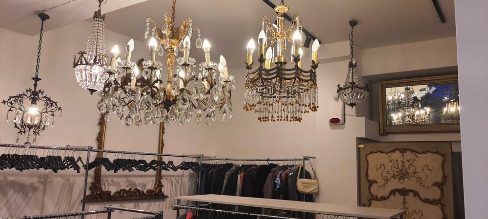 Żyrandol mosiężny, sześciogilzowy z kryształami Murano