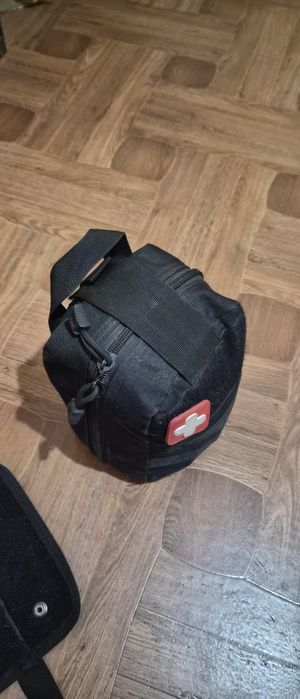 Аптечка військова