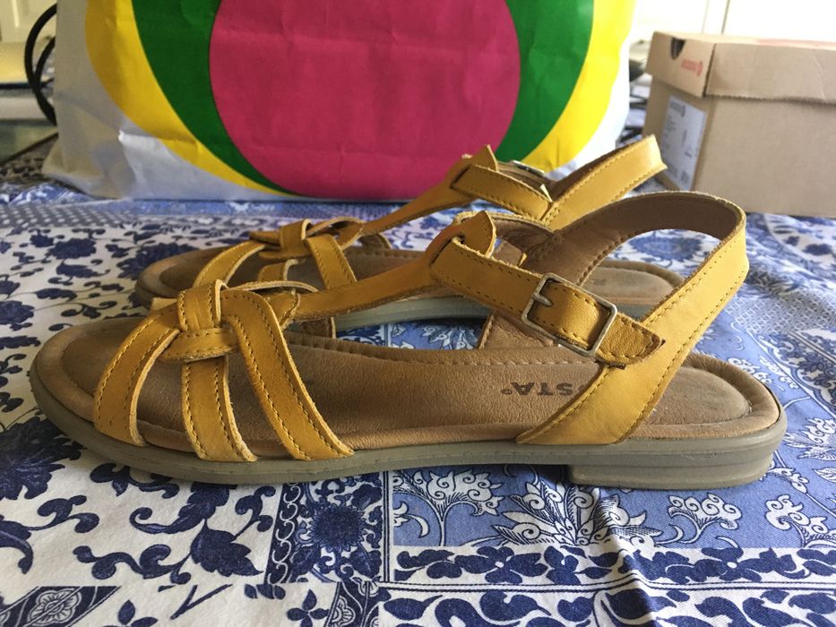 Sandaly skorkowe rozmiar 37