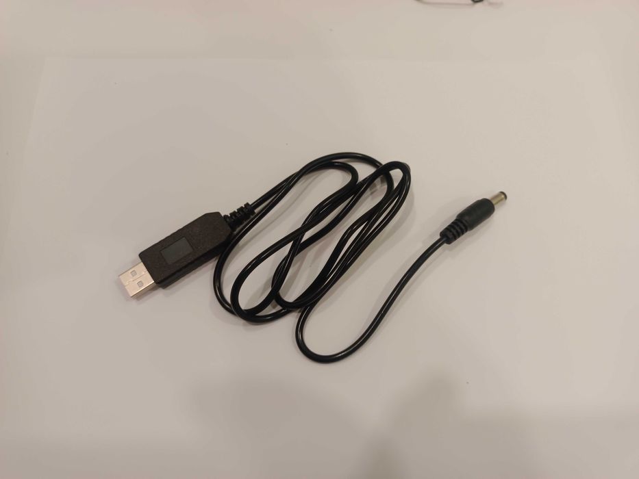 Кабель -преобразователь повышающий DC5-DC12V, USB -штекер 5.5x2,1mm.