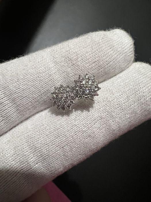 Серьги с бриллиантами