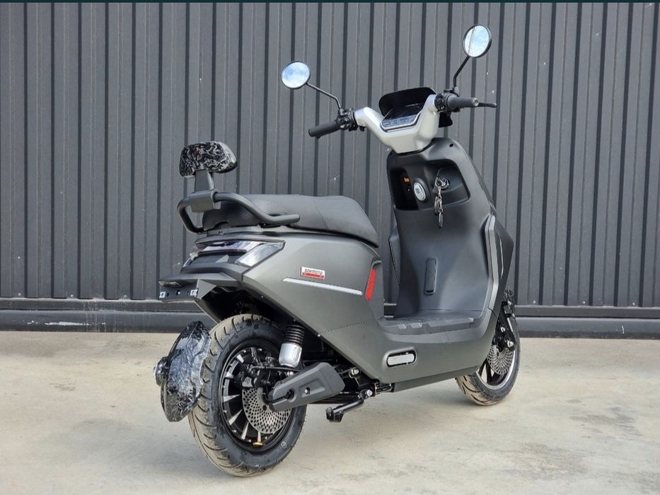 Електроскутер SokMoto e9 gt. 2999 Вт