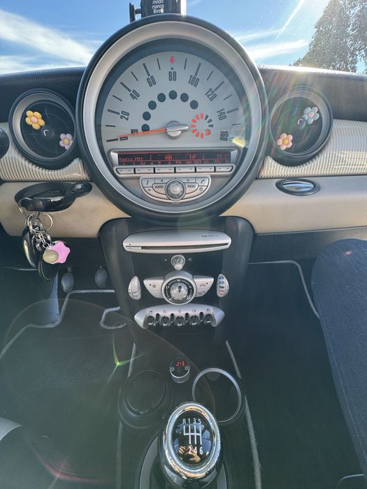 Mini cooper 1.6D 110cv