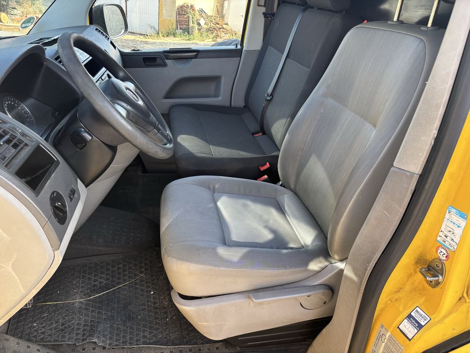 VW T5 Transporter