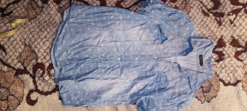 Jeansowa koszula w serduszka