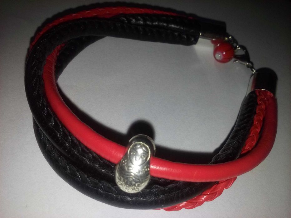 Bransoletka z rzemyków handmade pomysł na prezent