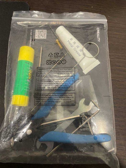 3D FDM принтер Creality Ender 3 V3 KE з філаментом