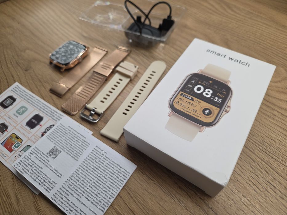 Smartwatch  Y13 złoty Nowy