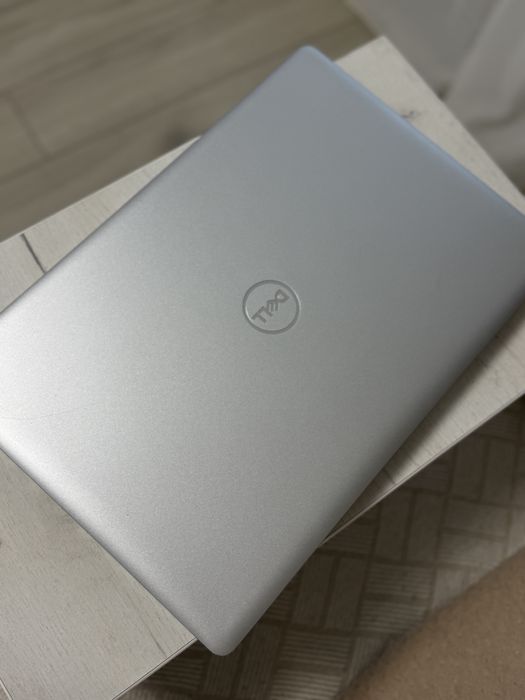 Ноутбук Dell Inspiron 3593/15.6"