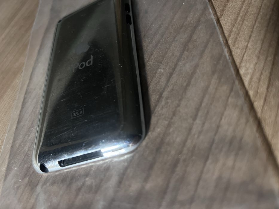 IPod Touch 4 gen 32gb б/у плеер