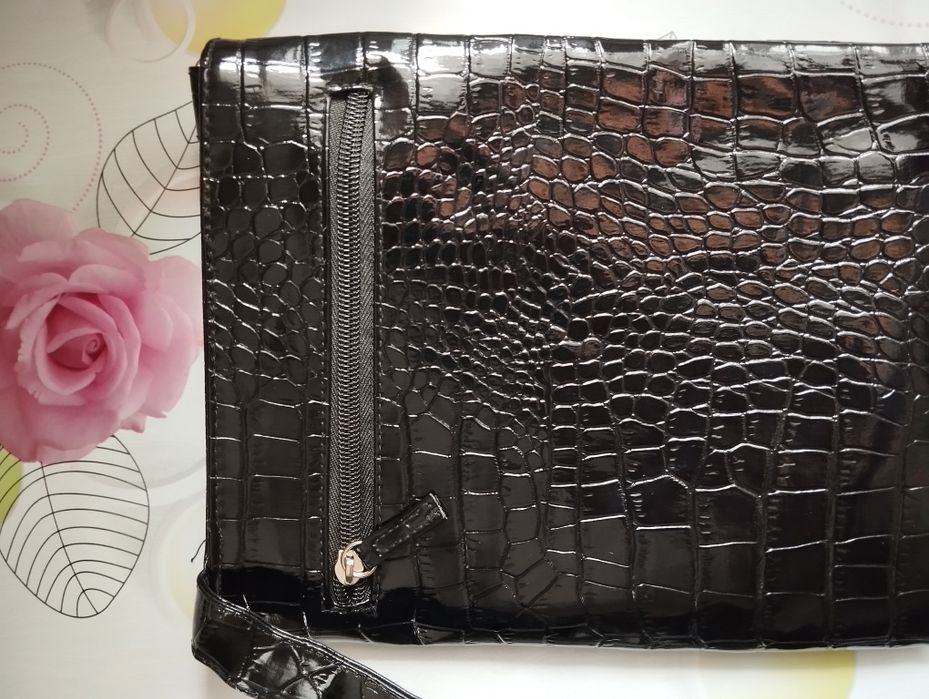 Продам,     нове.