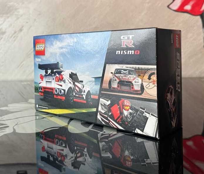 Конструктор LEGO Speed Champions 76896 Nissan GT-R NISMO