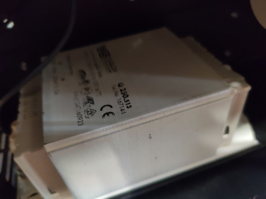 Осветитель световод