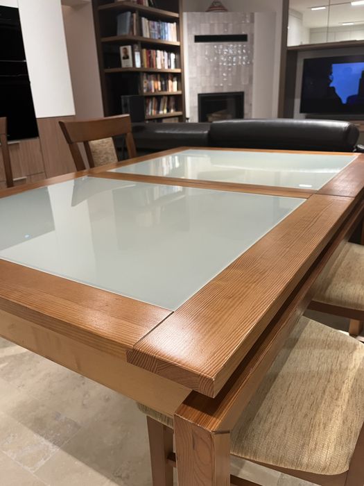 Stół z litego drewna z blatem szklanym + 6 krzeseł