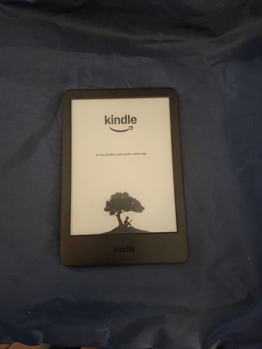 leitor de e-books Amazon Kindle básico de 11.ª geraçã