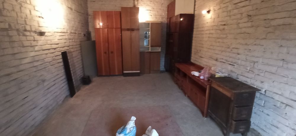 Гараж цегляний поруч з охороною Малинська Темп Новобіличі