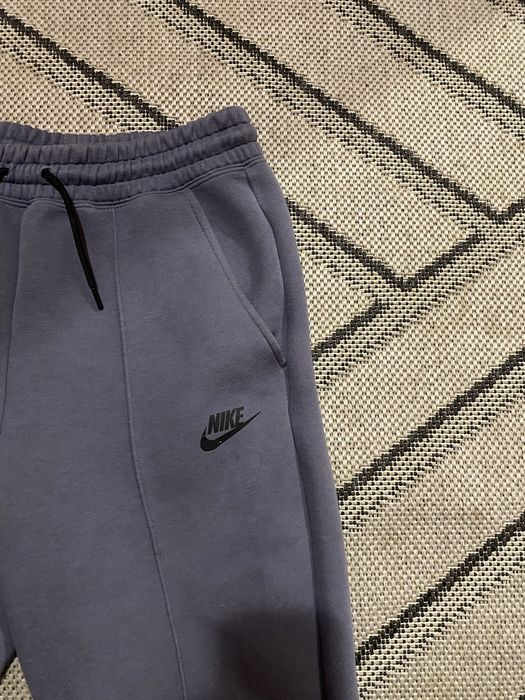 Спортивні штани Nike