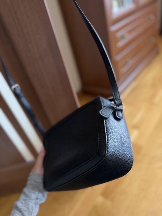 Продам Сумку Guess