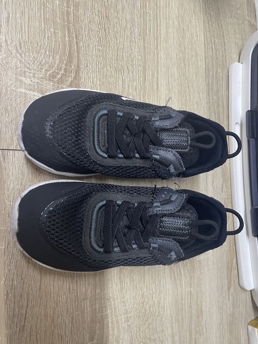 Sapatilhas nike 28,5