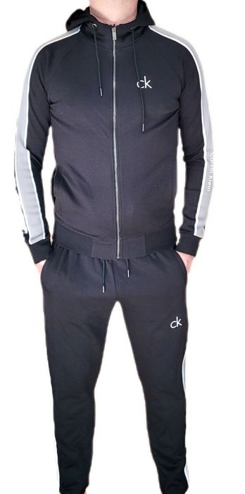 CK komplet dresowy Calvin Klein  z kapturem