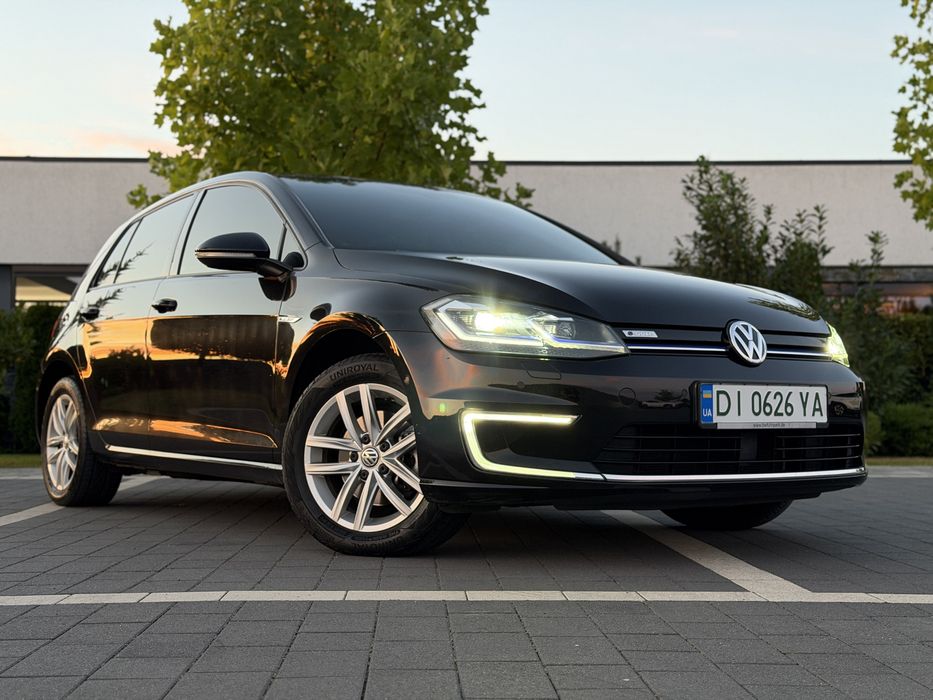 Продам Volkswagen E-golf 36kw ,Пробіг 76.000км