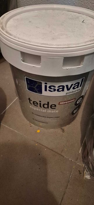 Teide especial mate (blancomax) + Isaval elba plastico mate
