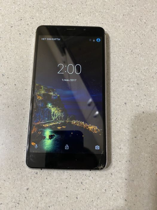 Leagoo M8 під ремонт