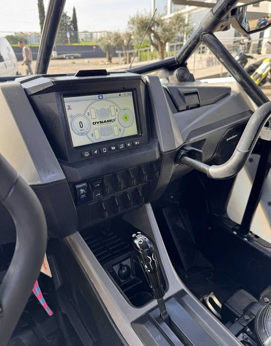 Vendo Polaris RZR Pro XP 181cv (versão Ultimate)