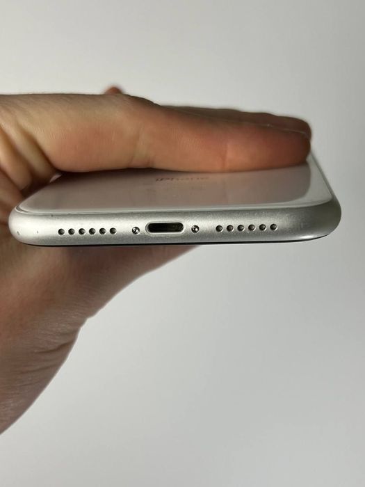 Iphone XR White оплата частинами 64gb 128gb 256gb