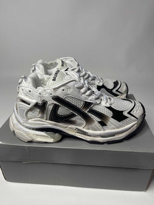 BALENCIAGA Runner кроссовки белые кеди кеды кросівки білі 42 43 44 40