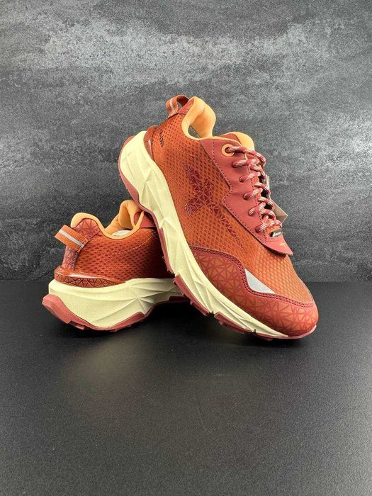 Кросівки жіночі Tamaris Gore-Tex (39) !