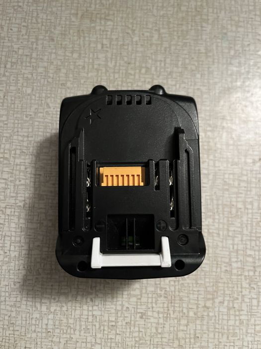 Батарея до makita 14.4v