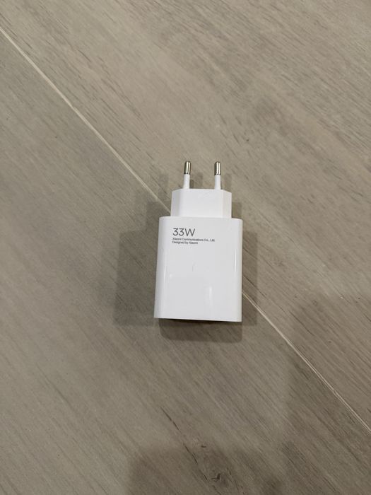 MI Power adapter439644097988546561