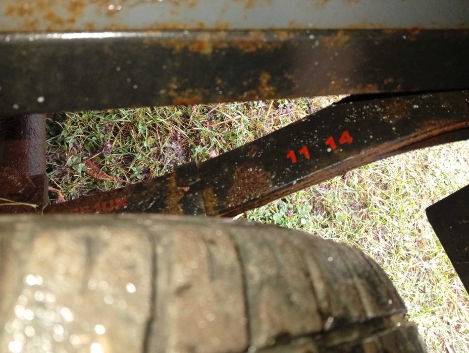 Продам легковий прицеп "Лев" з малим пробігом.