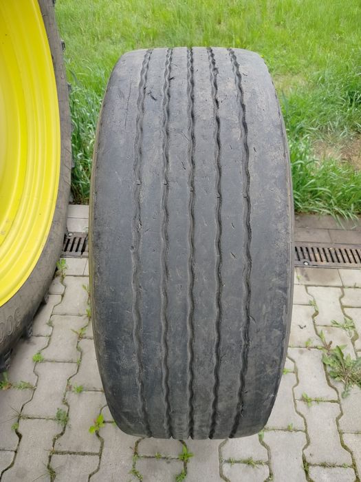 Рулевая грузовая резина шины Michelin 315/70 385/65 R22,5 пара диски