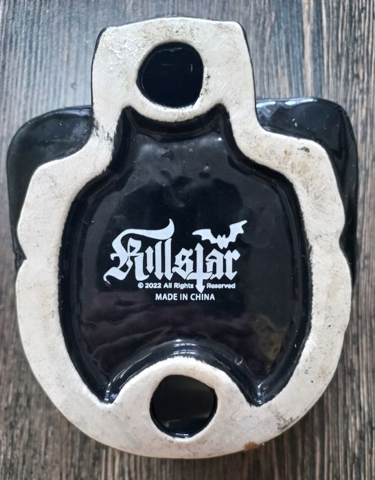 Попільничка Killstar (череп з ріжками)