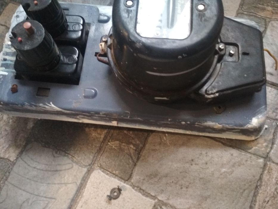 Лічильник світла Мінський РМЗ з пробками счетчик света