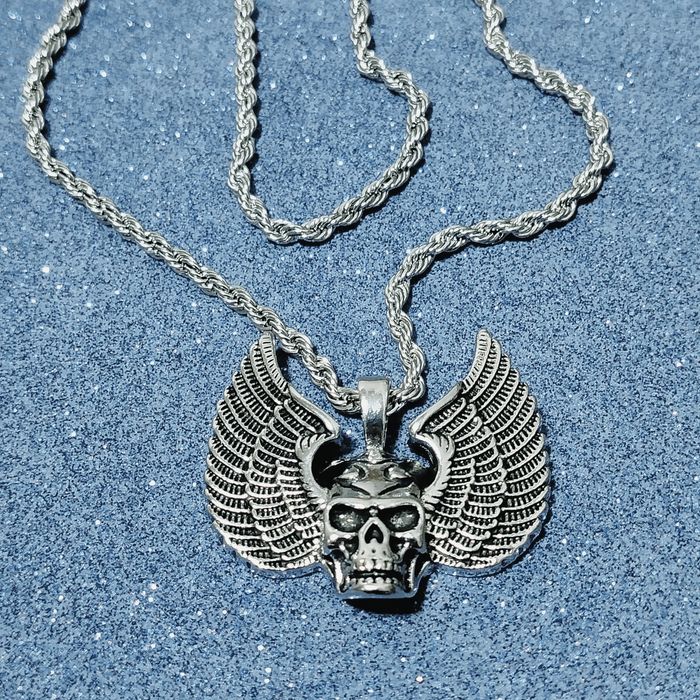 Брутальный кулон Крылатый Череп, цепочка - канат 60см