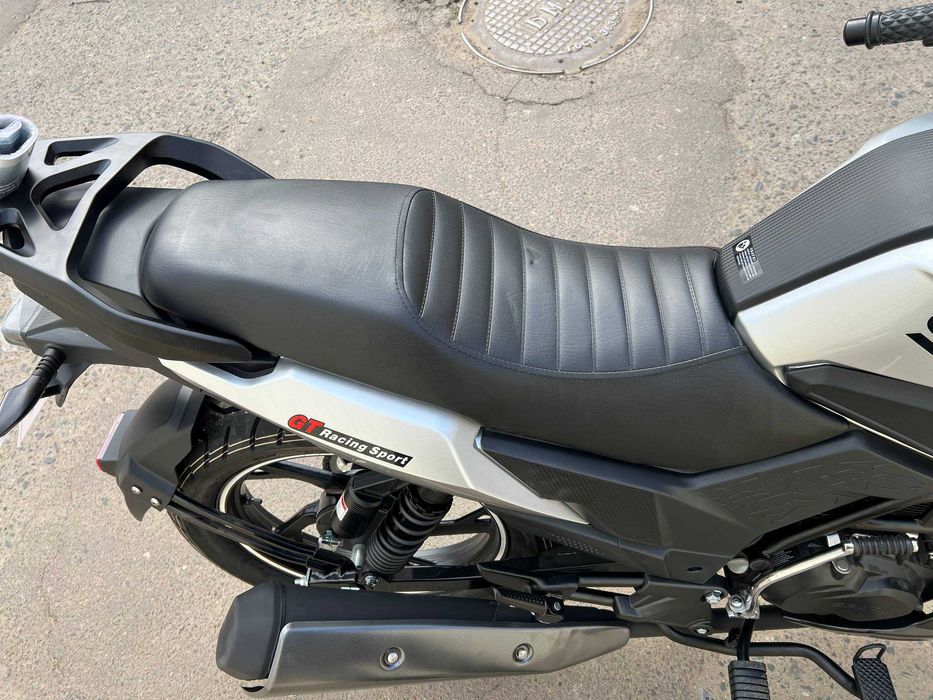 Мотоцикл Spark SP200R-32