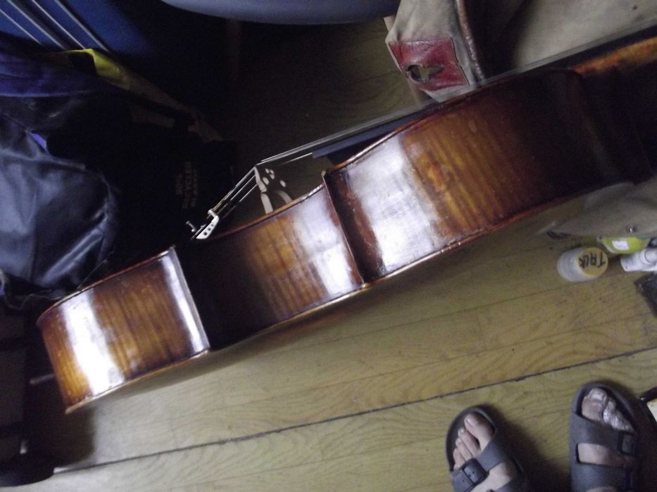 Pare  wiolonczel 4/4   stare , grające