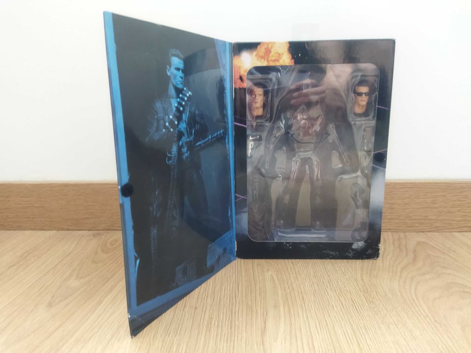NECA Terminador 2 Judgment Day T-800 T-1000