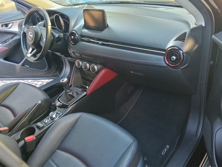 Mazda cx3 - preto - em bom estado