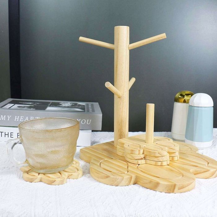 Stojak Uchwyt Drewniany Na Kubki Szklanki Kształt Łapki Kota